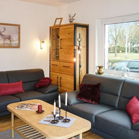 Awesome In With Kitchen 度假居